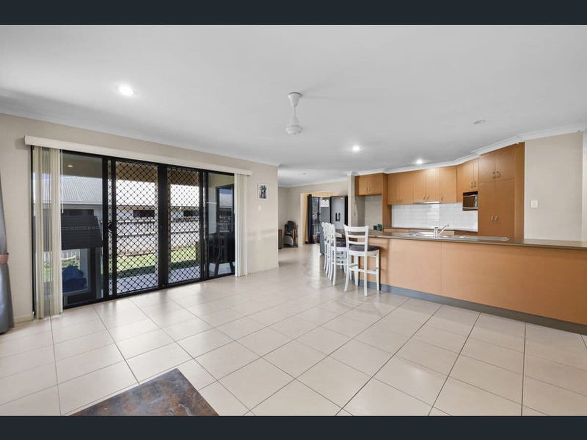 4 Townsend Street, Bucasia, Bucasia - Thumbnail 3
