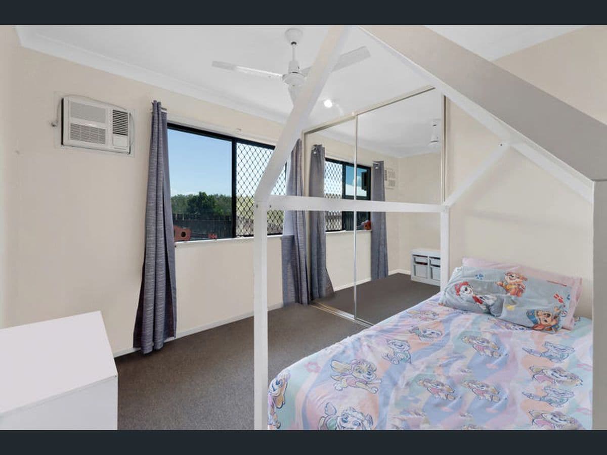 4 Townsend Street, Bucasia, Bucasia - Thumbnail 8