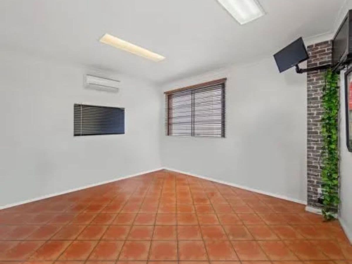 1 / 16 ENERGY CRESCENT, Molendinar, Molendinar - Thumbnail 2
