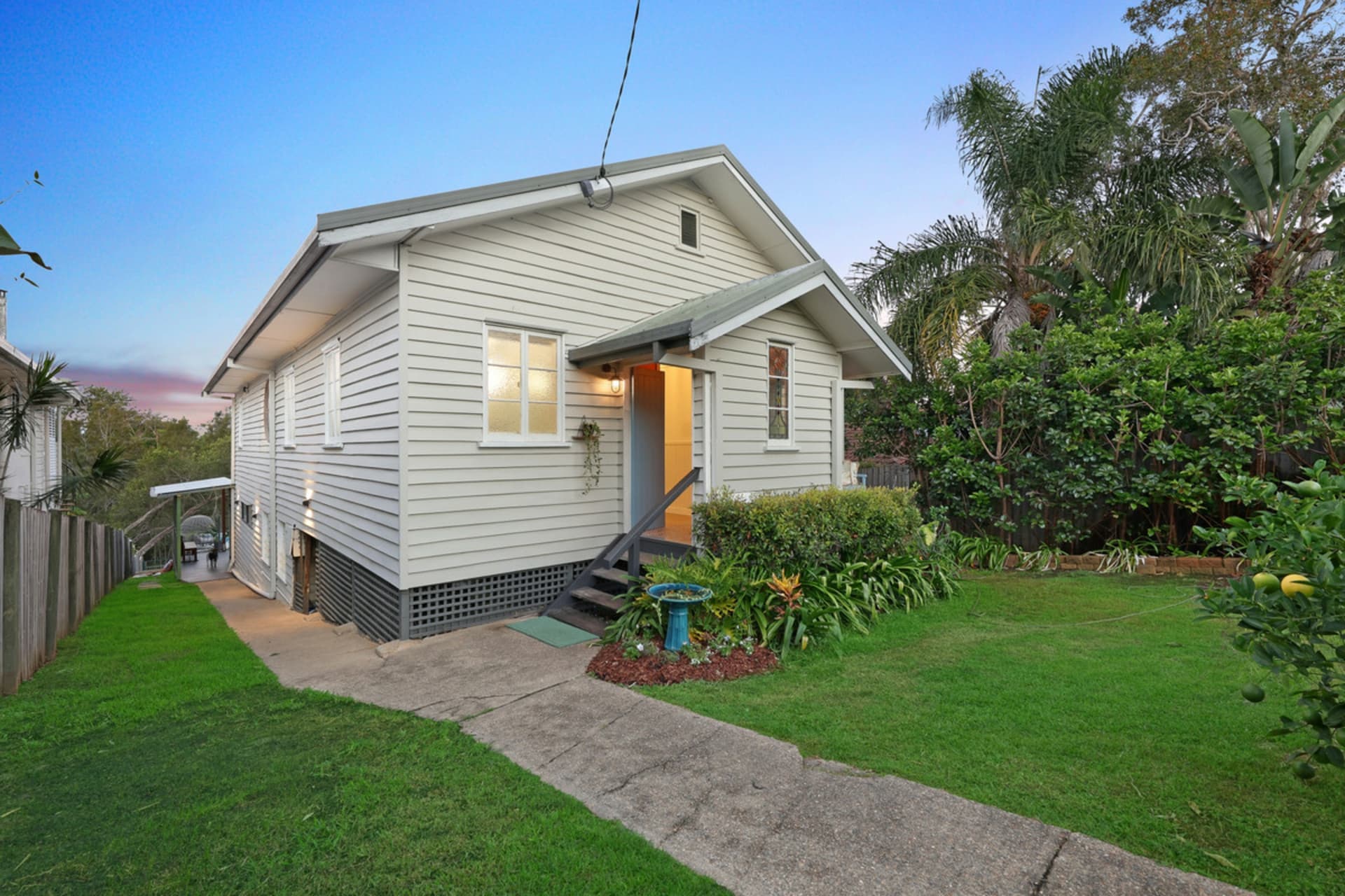 19 Kerr Avenue, Southport, Southport - Thumbnail 2