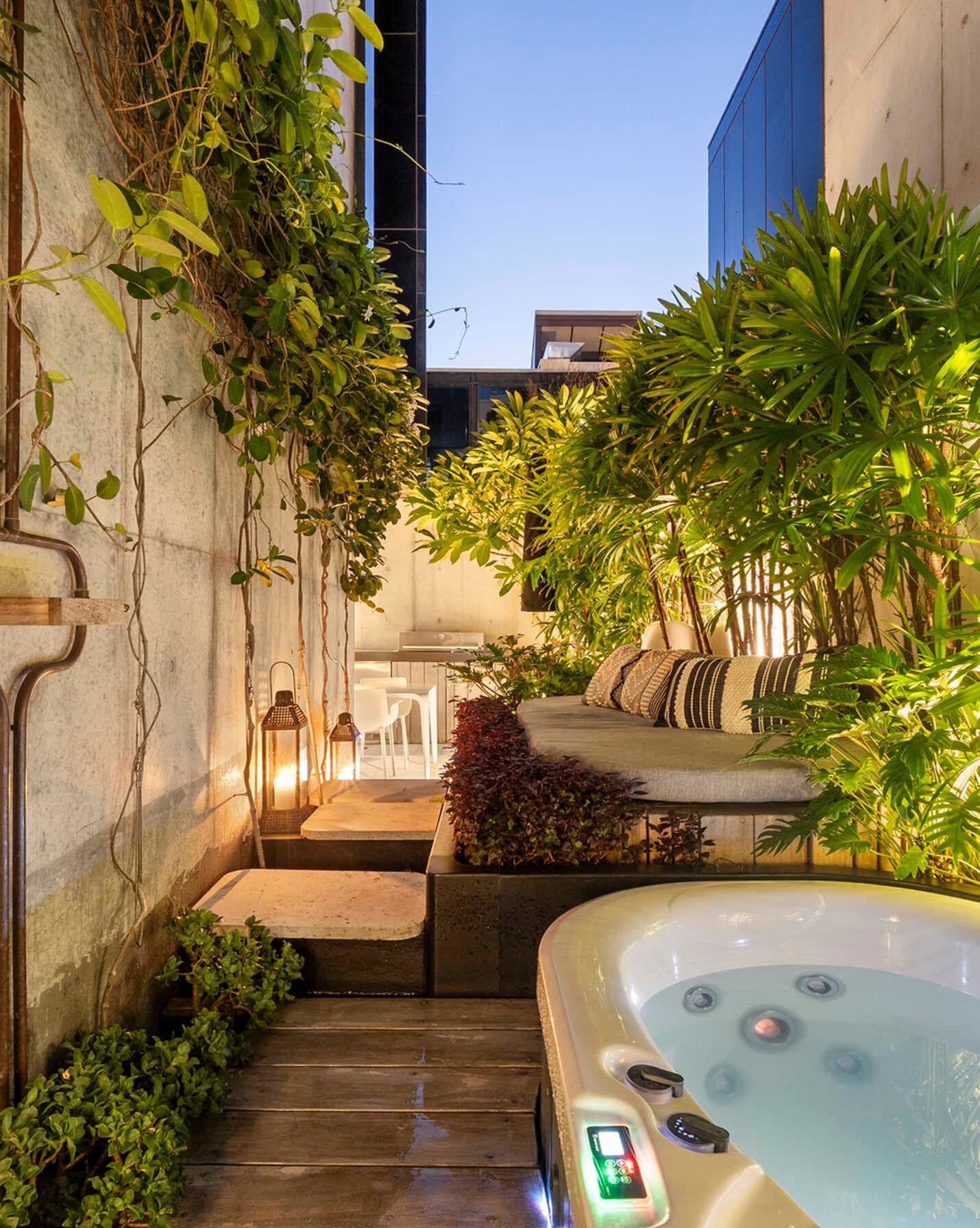 201/161 Brougham Street Potts Point, Point - Thumbnail 2