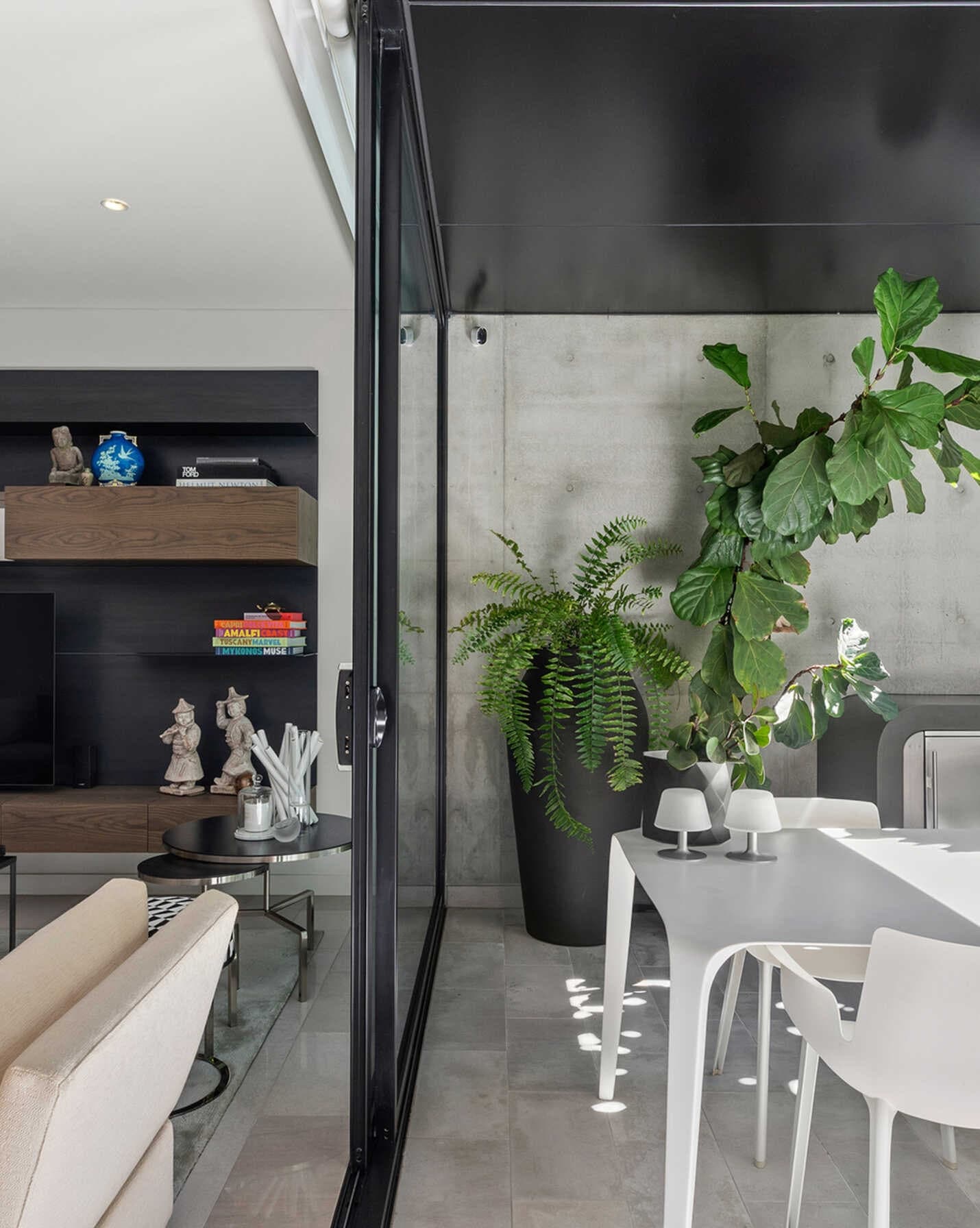 201/161 Brougham Street Potts Point, Point - Thumbnail 8