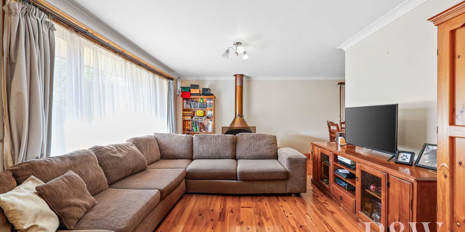 48 ATHEL TREE CRESCENT Bradbury, Bradbury - Thumbnail 4