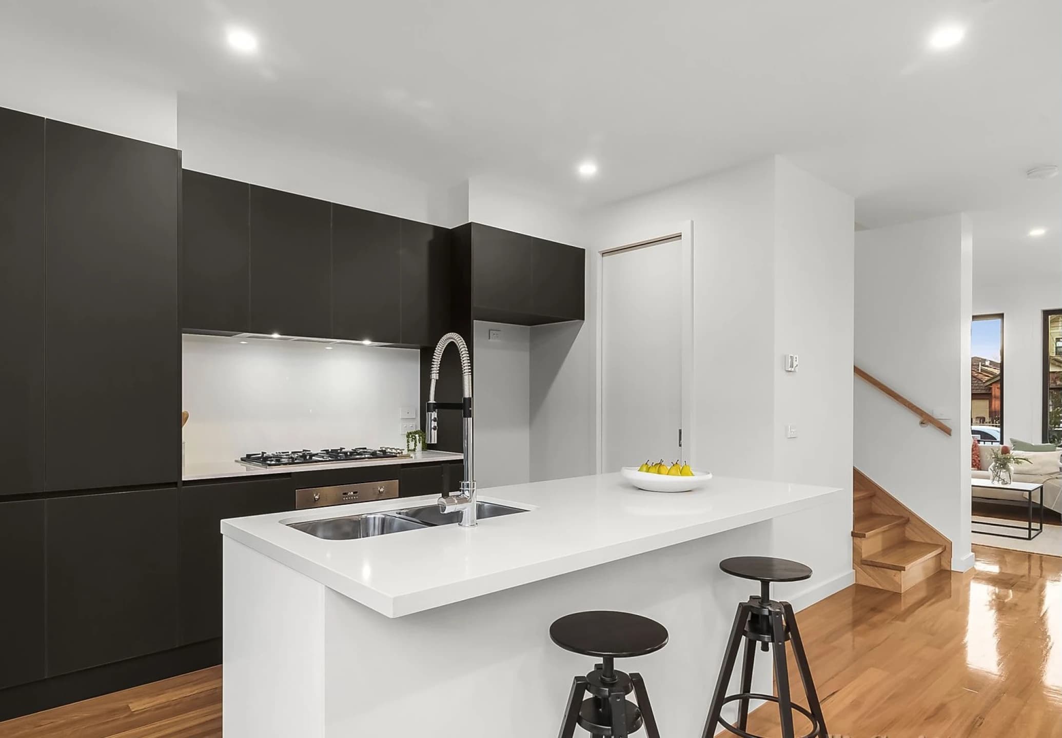 2 / 72 Nimmo Street, Essendon VIC 3040, Essendon - Thumbnail 3