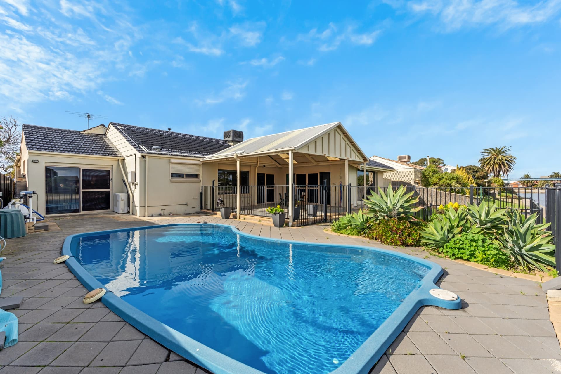 59 Lochside Drive, West Lakes, West Lakes - Thumbnail 6