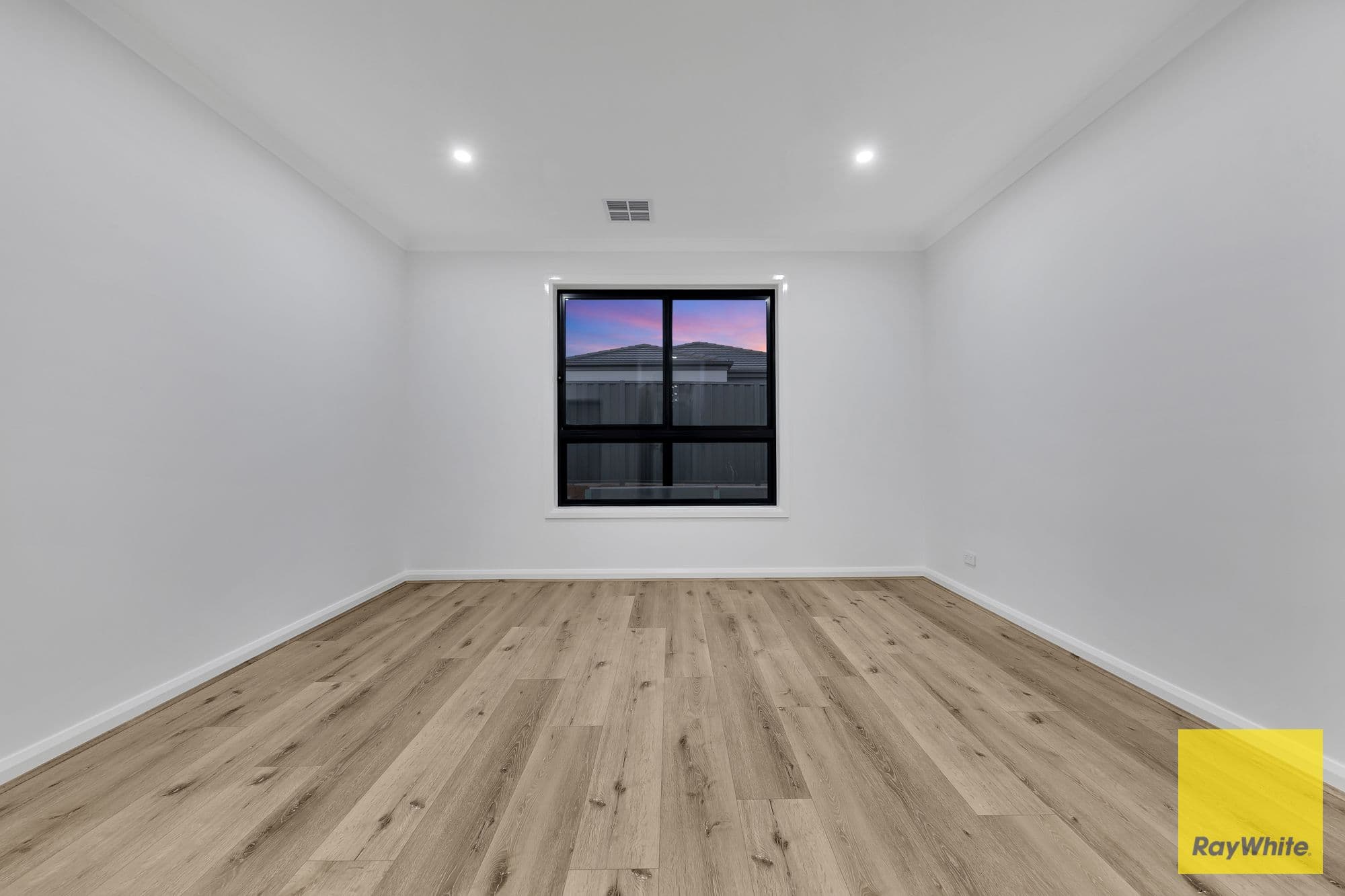 6 Eloara Street, Tarneit VIC 3029, Tarneit - Thumbnail 7