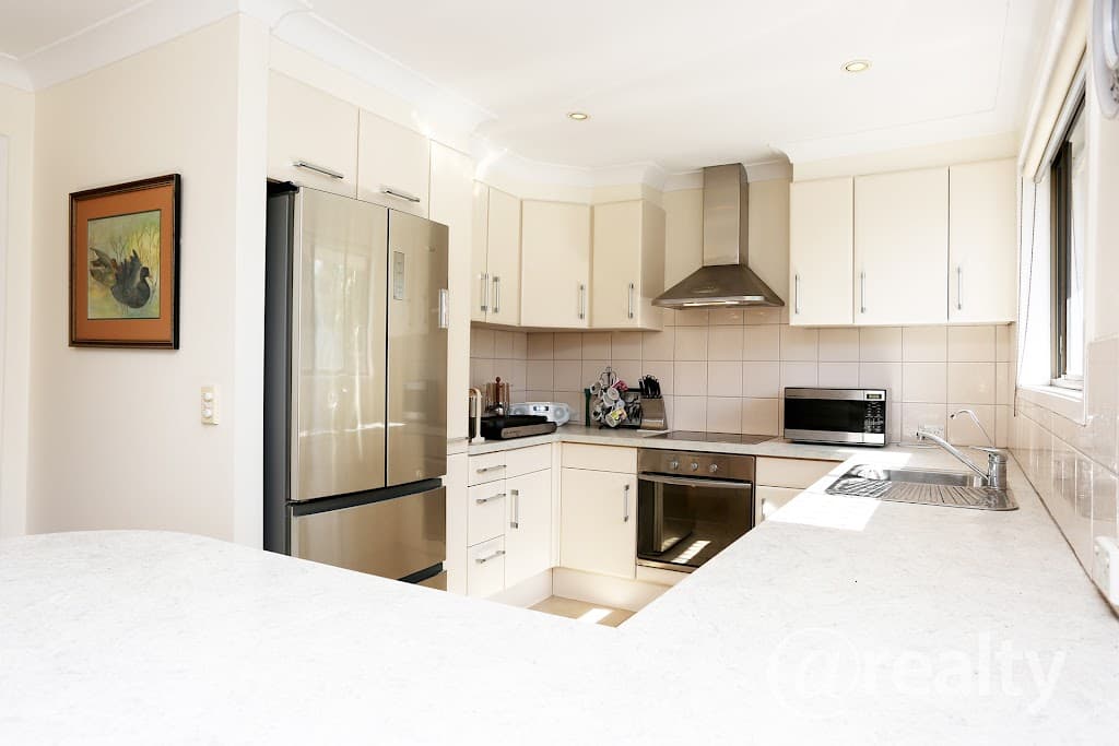 169 Markeri Street, Mermaid Waters, QLD, 4218, Mermaid Waters - Thumbnail 3