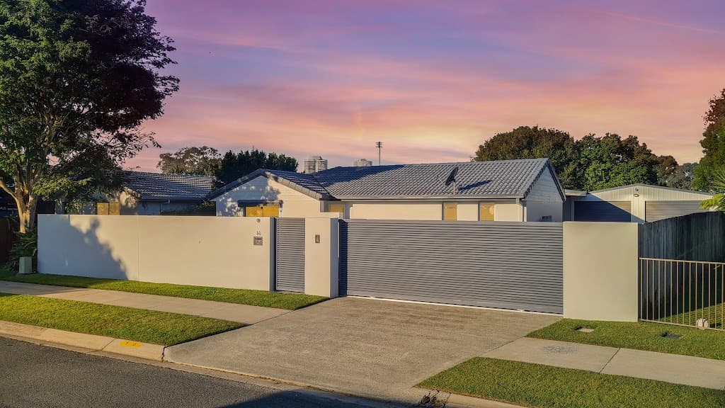 16 Okinya Street, Biggera Waters, QLD, 4216, Biggera Waters - Image 1