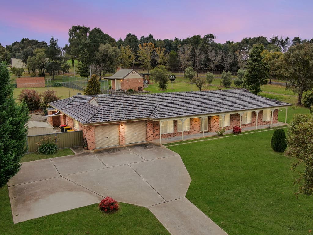 4 Delaware Crescent, Robin Hill, NSW, 2795, Robin Hill - Image 1