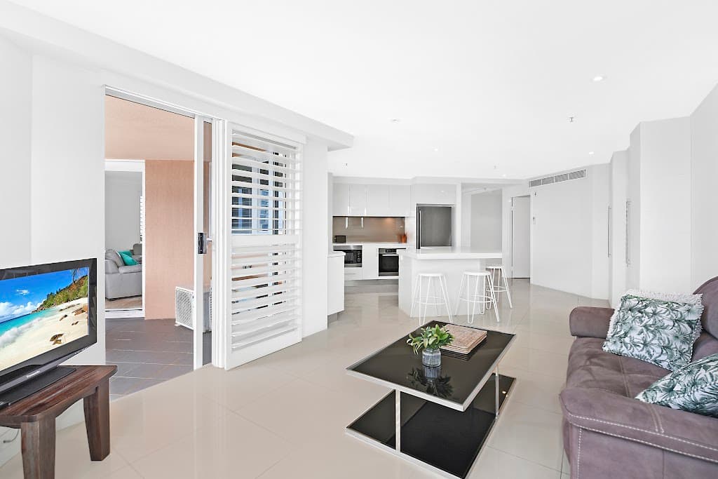 54/129 Surf Pde, Broadbeach, QLD, 4218, Broadbeach - Thumbnail 6