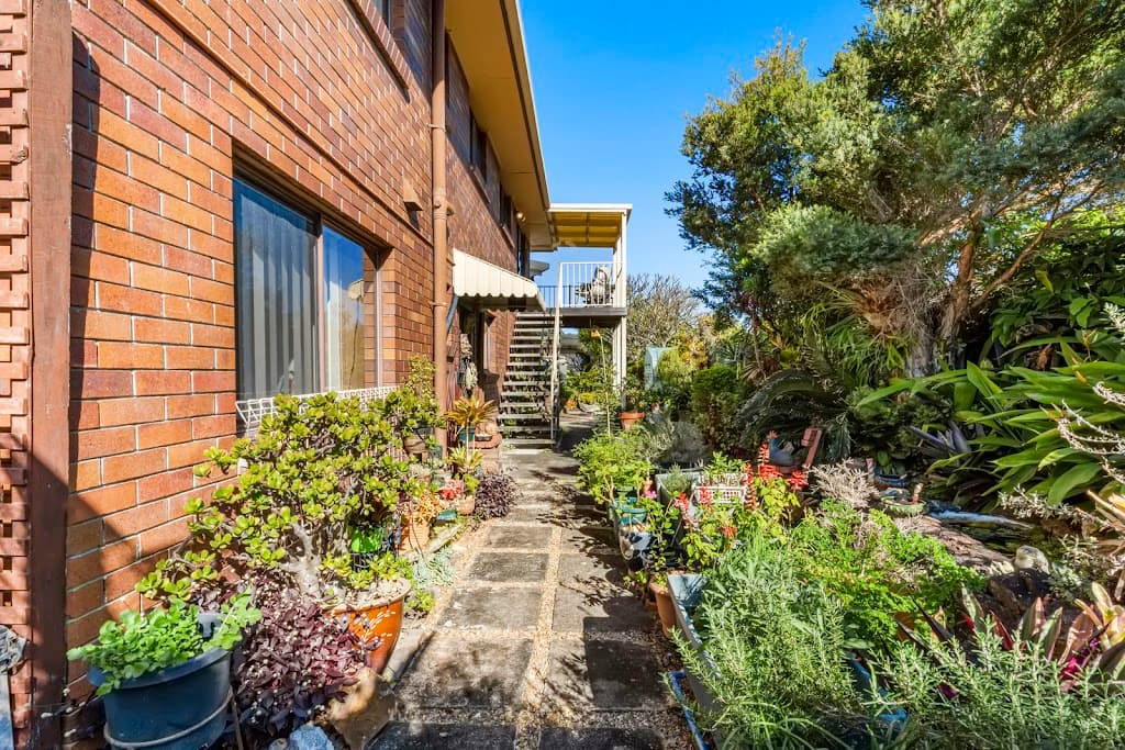 2 Barwon Street, Burleigh Waters, QLD, 4220, Burleigh Waters - Thumbnail 4