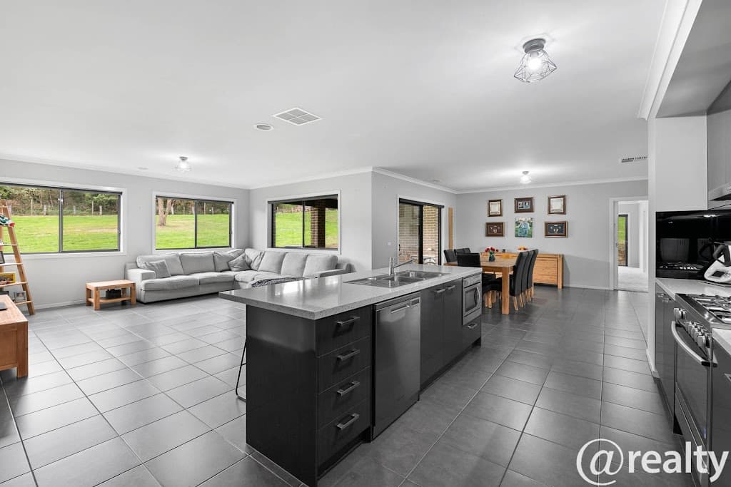 11 Drovers Close, Drouin, VIC, 3818, Drouin - Thumbnail 3