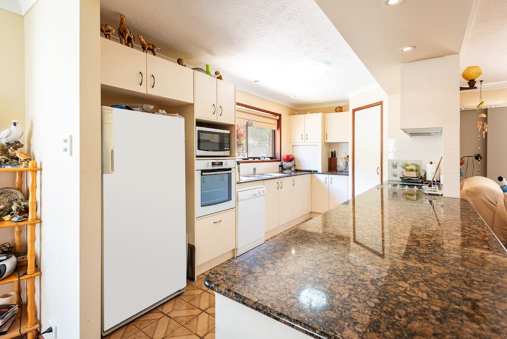 16 Tulip Street, Miami, QLD, 4220, Miami - Thumbnail 6