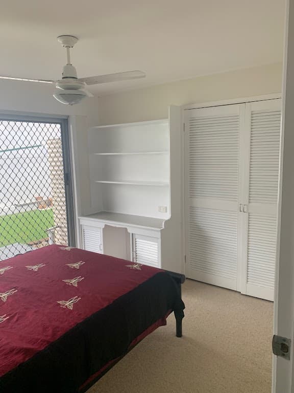 18 Myrtle Court, Palm Beach, QLD, 4221, Palm Beach - Thumbnail 4