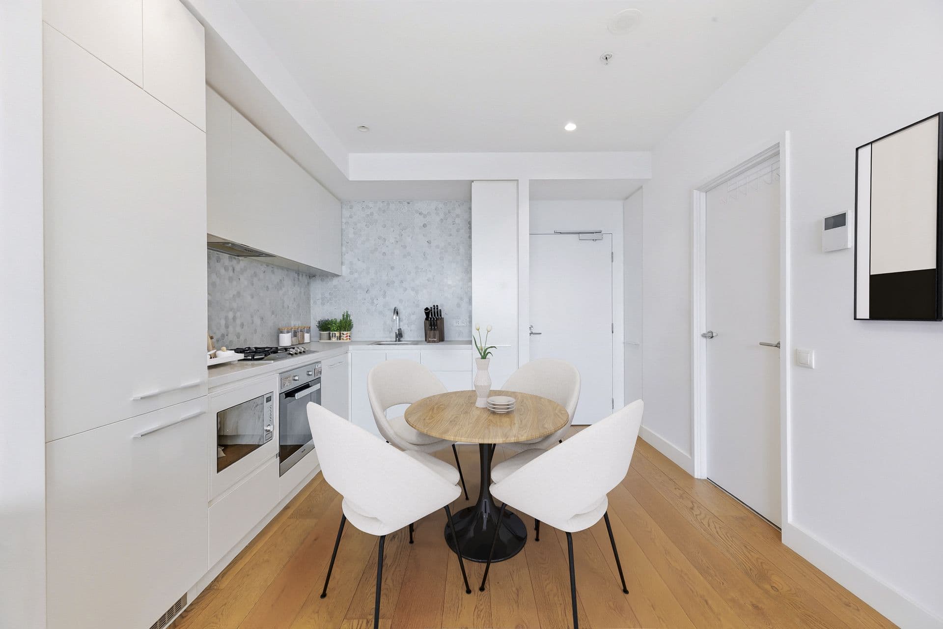 914/850 Whitehorse Road, Box Hill VIC 3128, Box Hill - Thumbnail 3