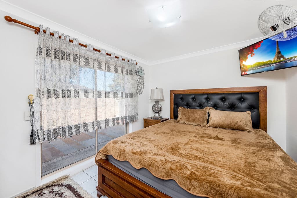 17 Keneally Way, Casula, NSW, 2170, Casula - Thumbnail 8