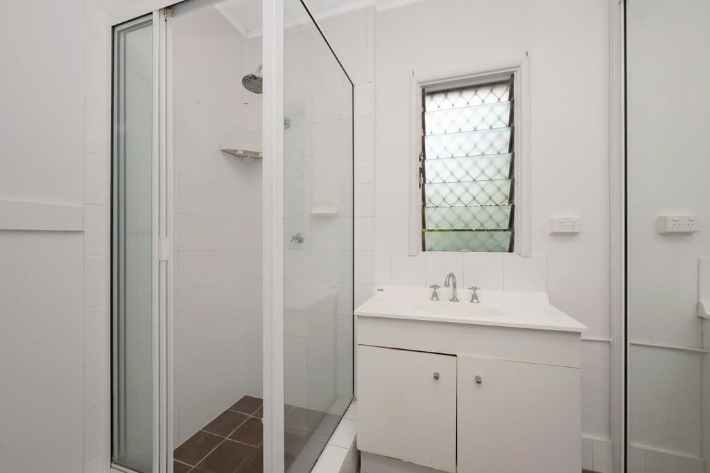 2/2 Haymarket Street, Hyde Park QLD 4812, Hyde Park - Thumbnail 6
