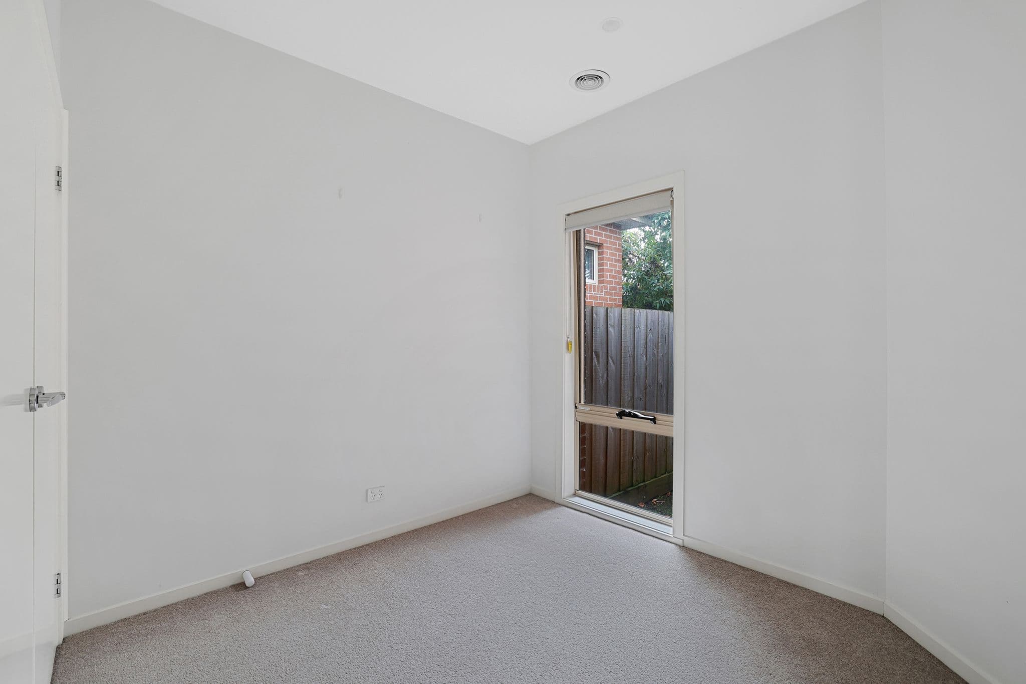 3/15 Lardner Road, Drouin VIC 3818, Drouin - Thumbnail 8