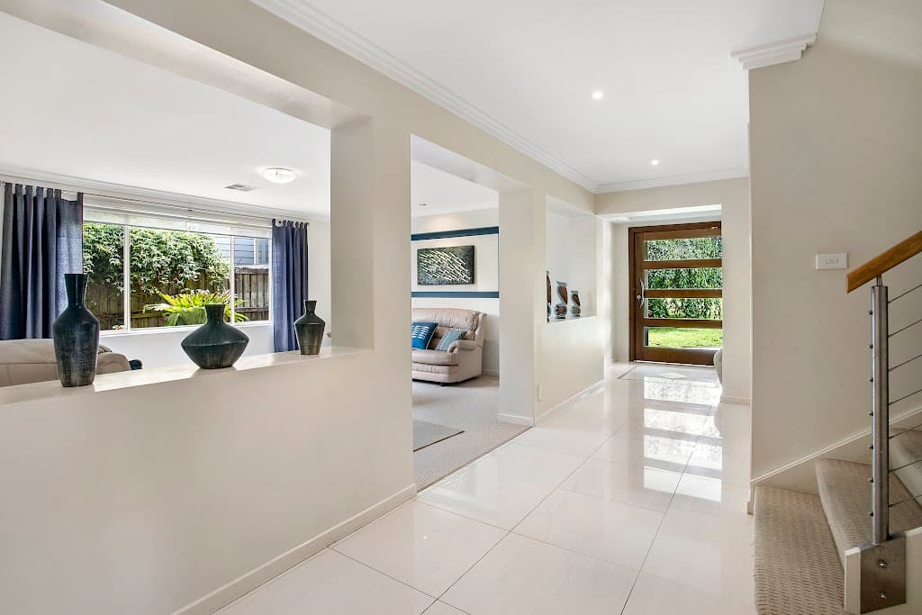 5 Bindook Crescent, Terrey Hills, NSW, 2084, Terrey Hills - Thumbnail 2