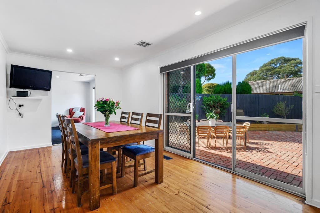 76 Raheen Avenue, Wantirna, VIC, 3152, Wantirna - Thumbnail 3