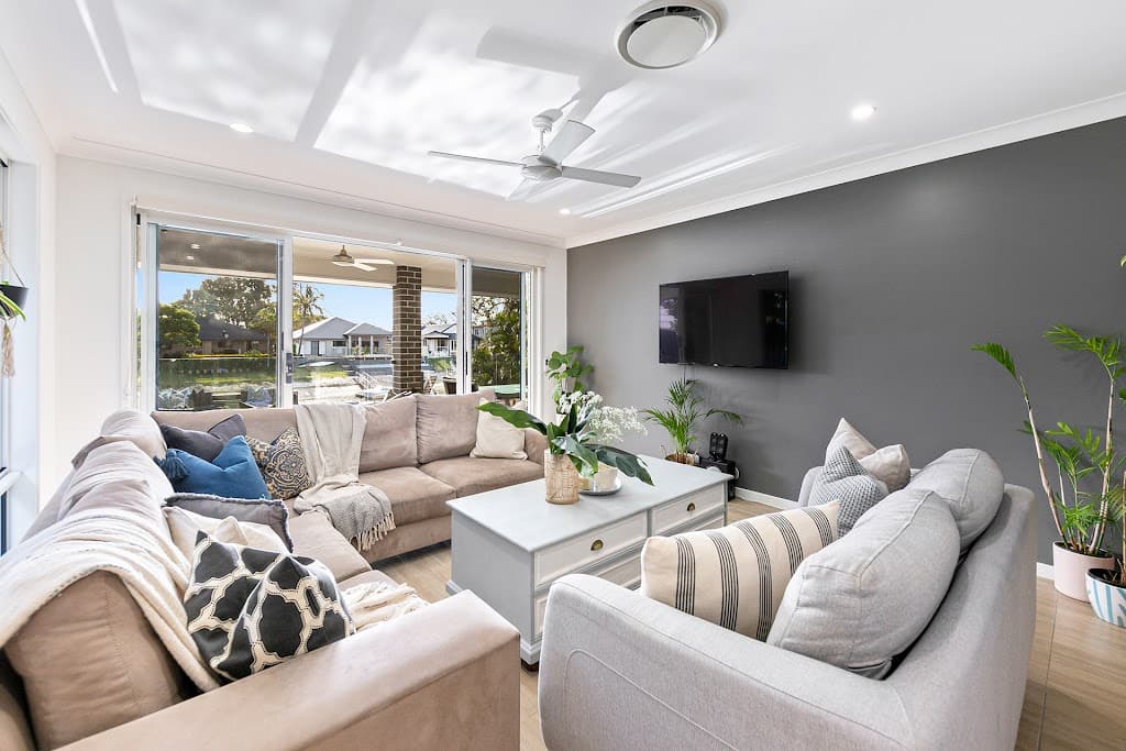 16 Verdichio Avenue, Mermaid Waters, QLD, 4218, Mermaid Waters - Thumbnail 6