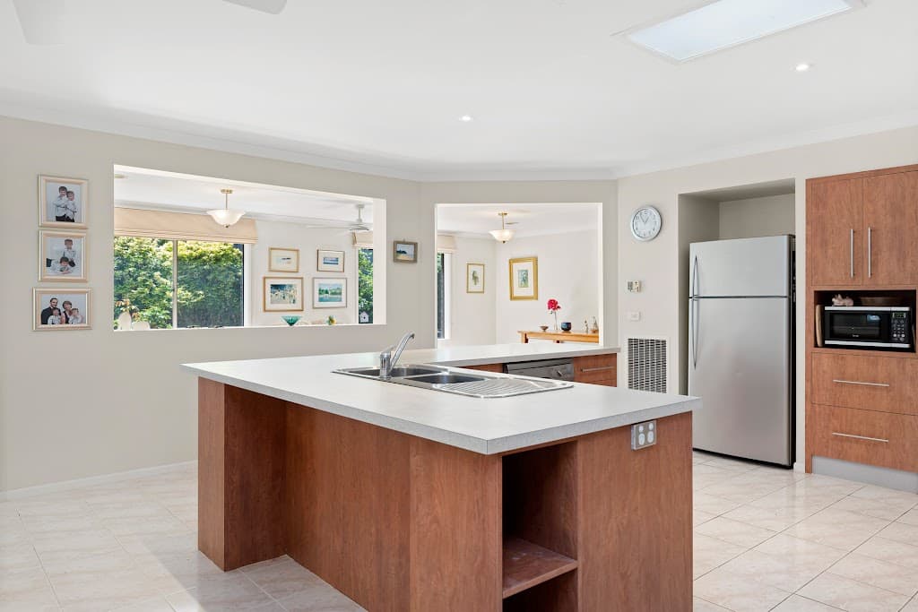 3 Lynn Close, Mornington, VIC, 3931, Mornington - Thumbnail 2