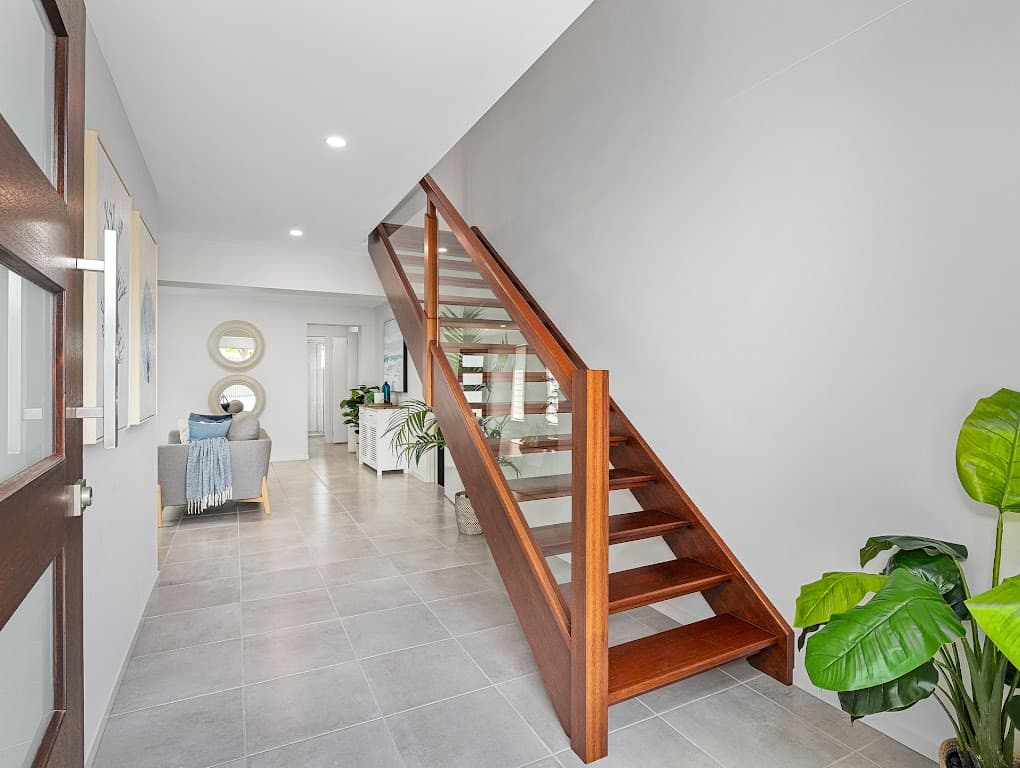 321 Springwood Road, Springwood, QLD, 4127, Springwood - Thumbnail 2