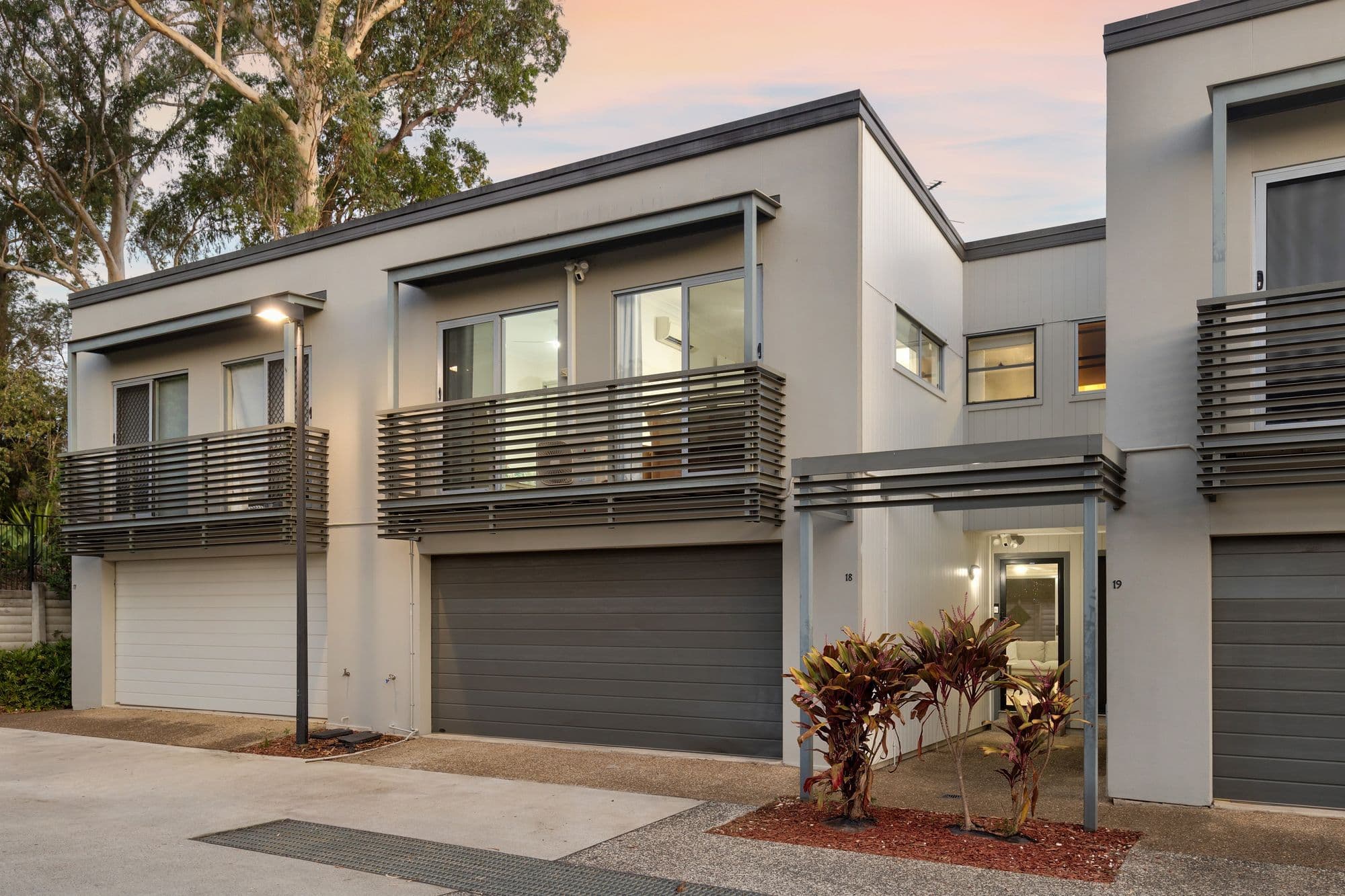 18/2 Diamantina Street, Calamvale QLD 4116, Calamvale - Image 1