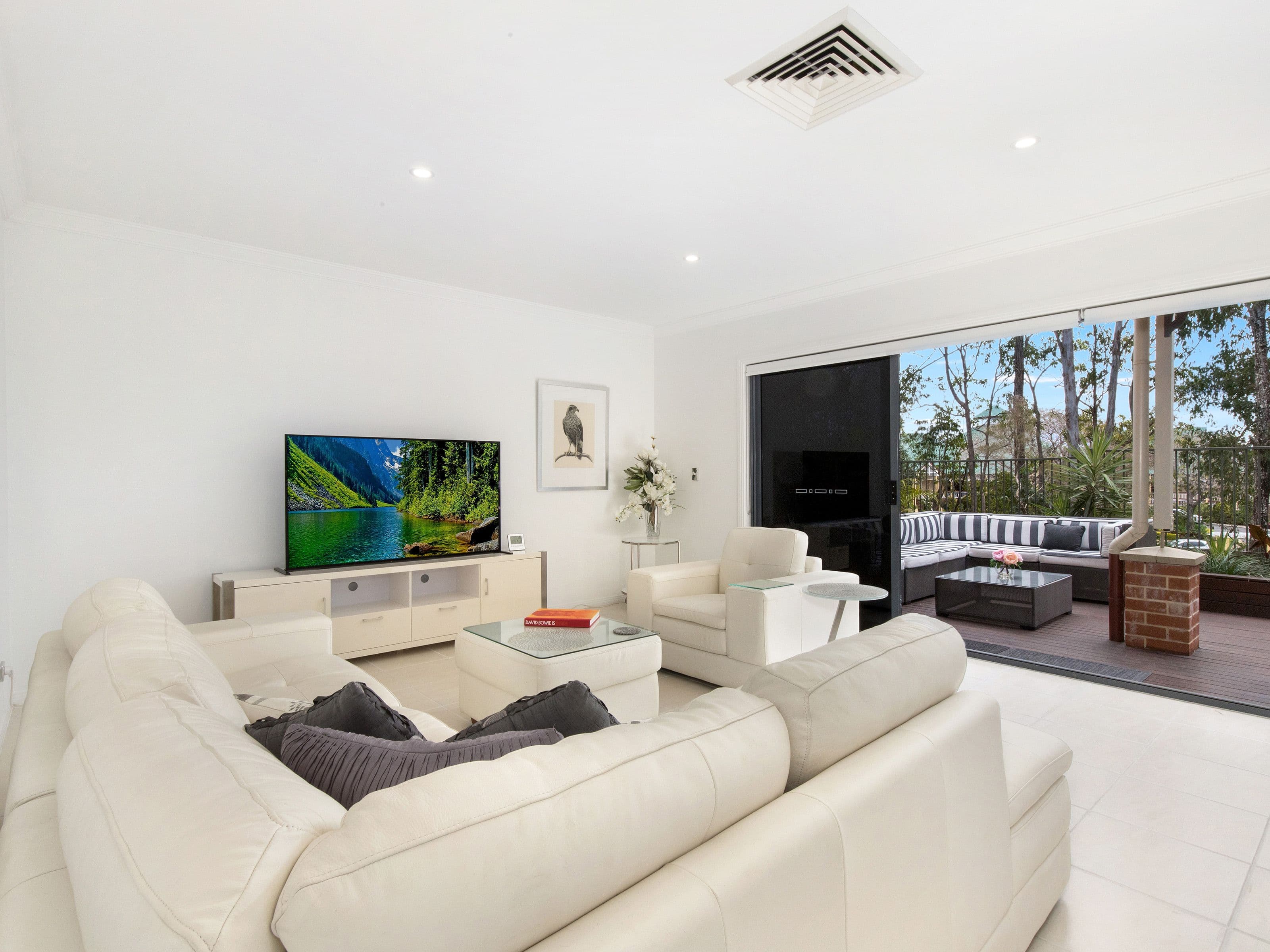 6/55 Paradise Springs Avenue, Robina QLD 4226, Robina - Thumbnail 3