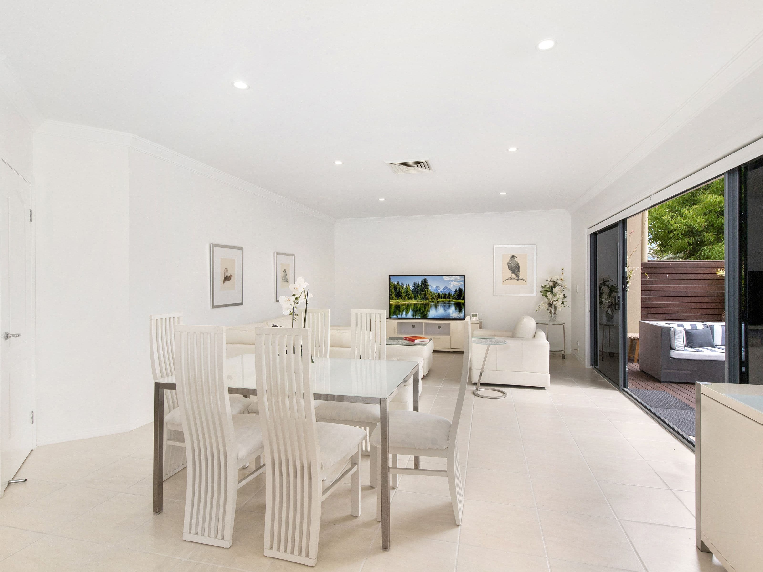 6/55 Paradise Springs Avenue, Robina QLD 4226, Robina - Thumbnail 4