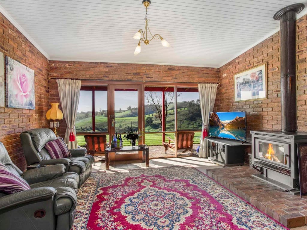 2322 Korumburra-Warragul Road, Seaview, VIC, 3821, Seaview - Thumbnail 3
