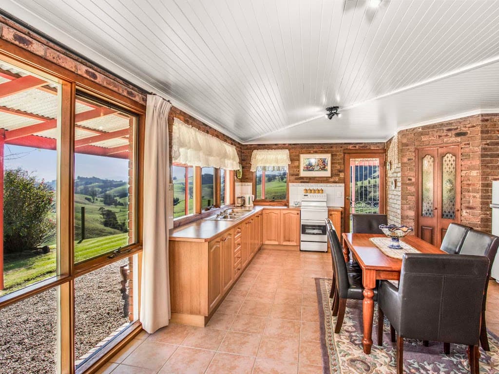 2322 Korumburra-Warragul Road, Seaview, VIC, 3821, Seaview - Thumbnail 6