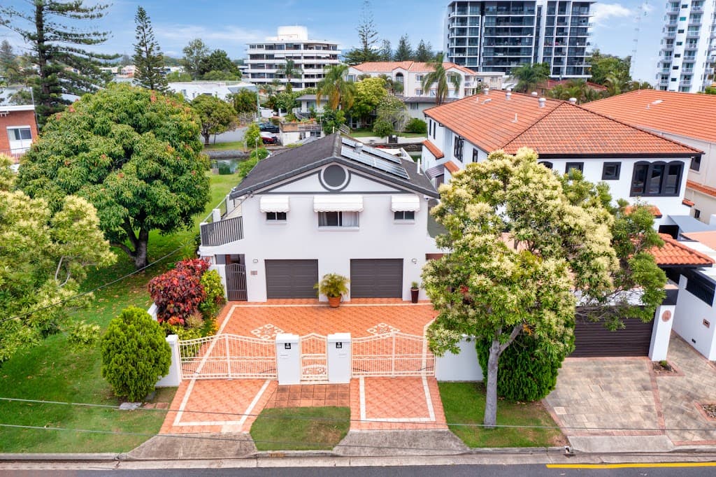 27 Paradise Island, Surfers Paradise, QLD, 4217, Surfers Paradise - Thumbnail 2