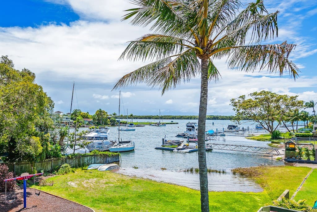 2/3 Joseph Street, Runaway Bay, QLD, 4216, Runaway Bay - Thumbnail 5