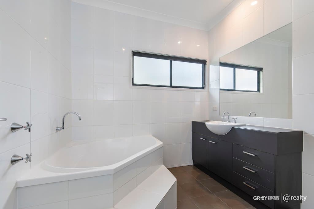 36 Brandenburg Road, Mooloolah Valley, QLD, 4553, Mooloolah Valley - Thumbnail 7