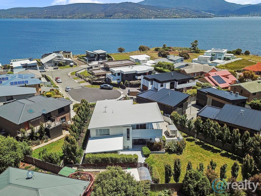 11 Trikala Place, Tranmere, TAS, 7018, Tranmere - Image 1