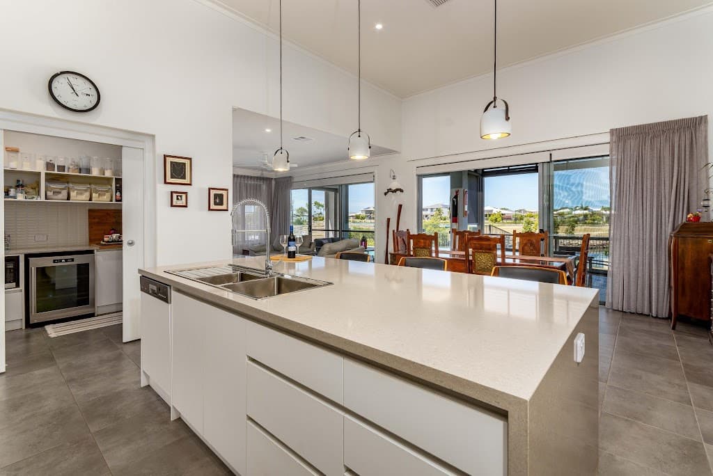 98 Seaside Drive, Banksia Beach, QLD, 4507, Banksia Beach - Thumbnail 4