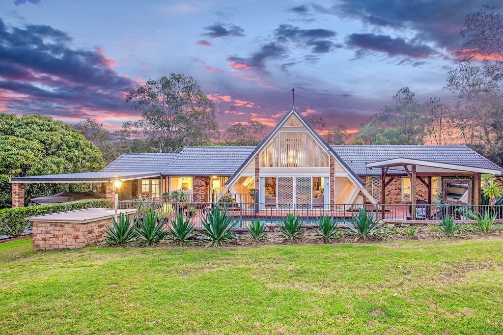 7 Connemara Road, Gaven, QLD, 4211, Gaven - Image 1
