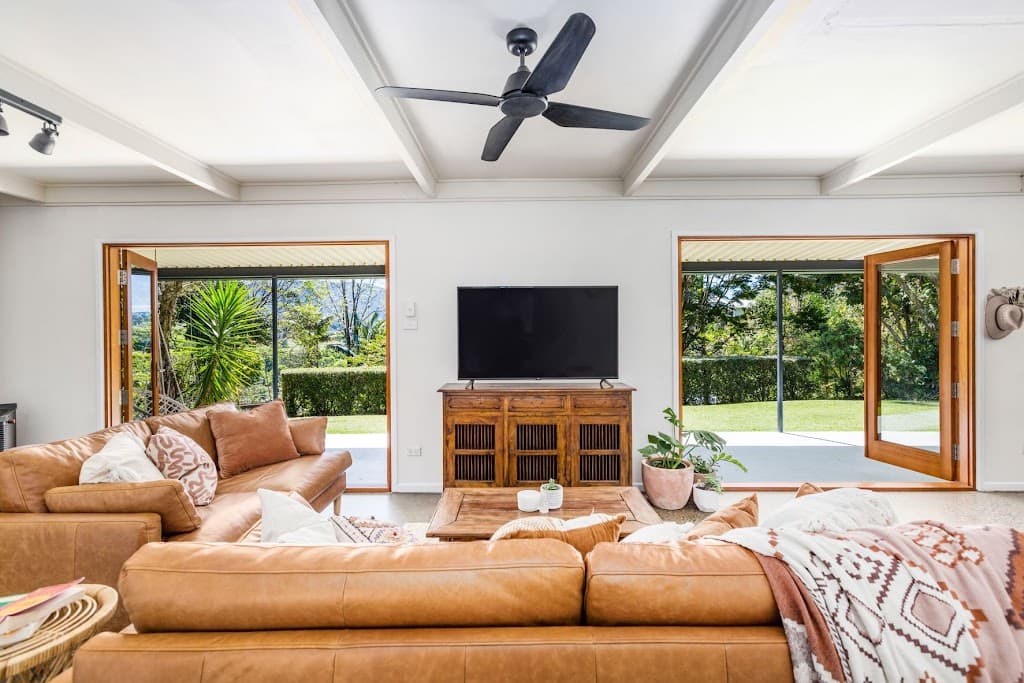 18 Mitchell Street, Uki, NSW, 2484, Uki - Image 1