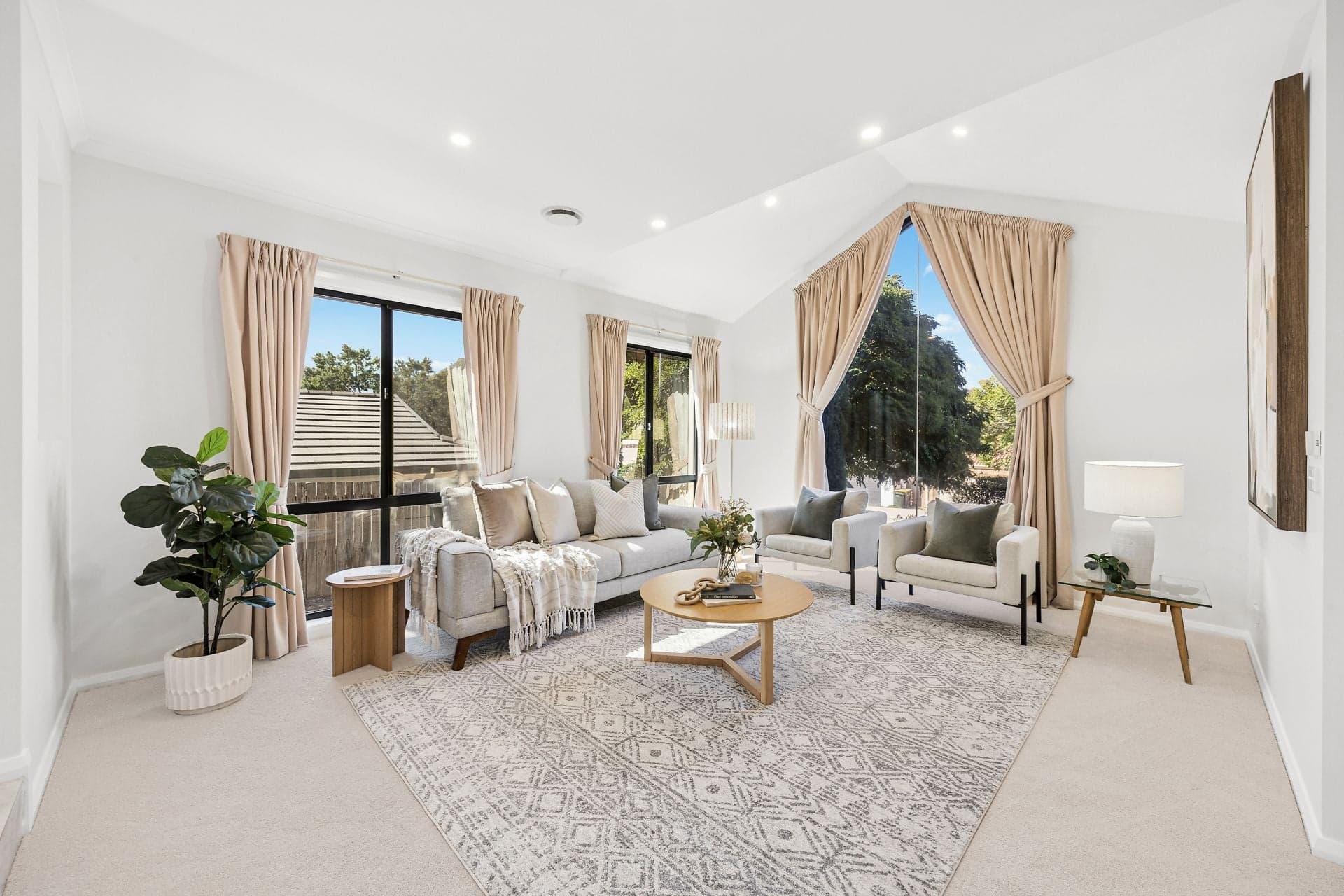 61 Diamond Street, Amaroo, Amaroo - Thumbnail 4