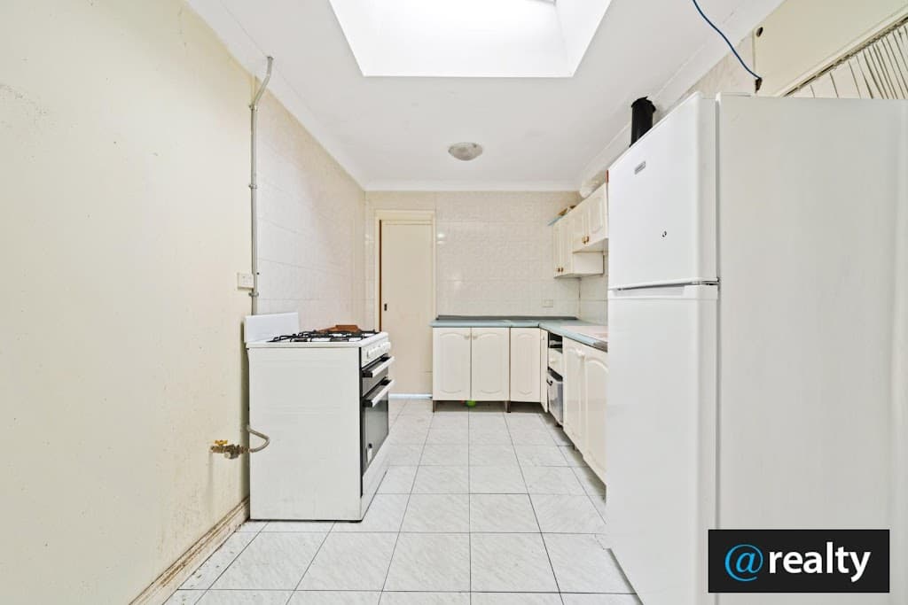 8 White Avenue, Bankstown, NSW, 2200, Bankstown - Thumbnail 5