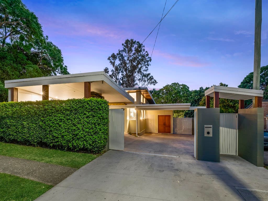 56 Kenmore Road, Kenmore, QLD, 4069, Kenmore - Thumbnail 2