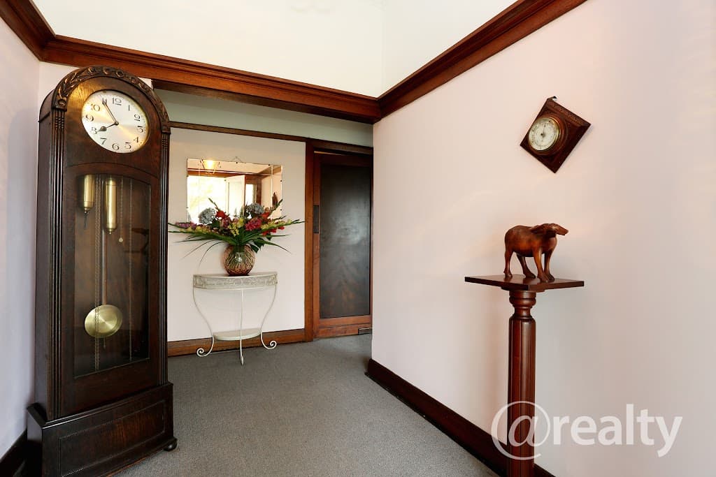 4 Elphin Street, Newport, VIC, 3015, Newport - Thumbnail 2