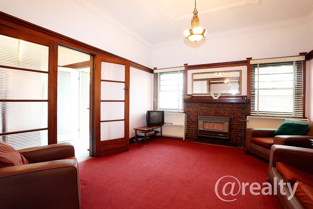 4 Elphin Street, Newport, VIC, 3015, Newport - Thumbnail 3