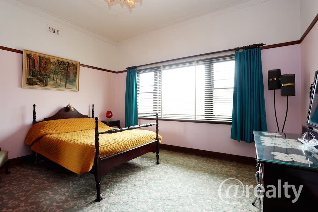 4 Elphin Street, Newport, VIC, 3015, Newport - Thumbnail 5