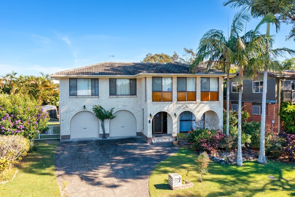8 Maitland Street, BURLEIGH HEADS, QLD, 4220, Burleigh Heads - Thumbnail 3