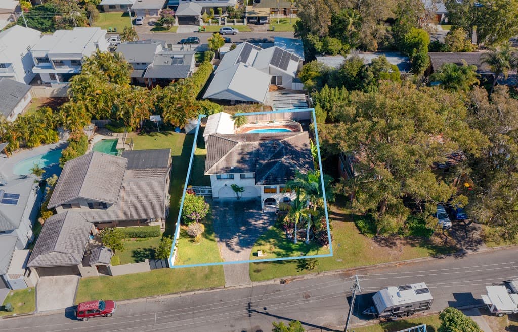 8 Maitland Street, BURLEIGH HEADS, QLD, 4220, Burleigh Heads - Thumbnail 6
