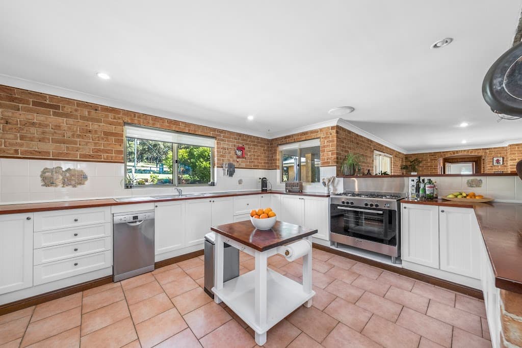 122 Oak Valley Road, Marulan, NSW, 2579, Marulan - Thumbnail 2
