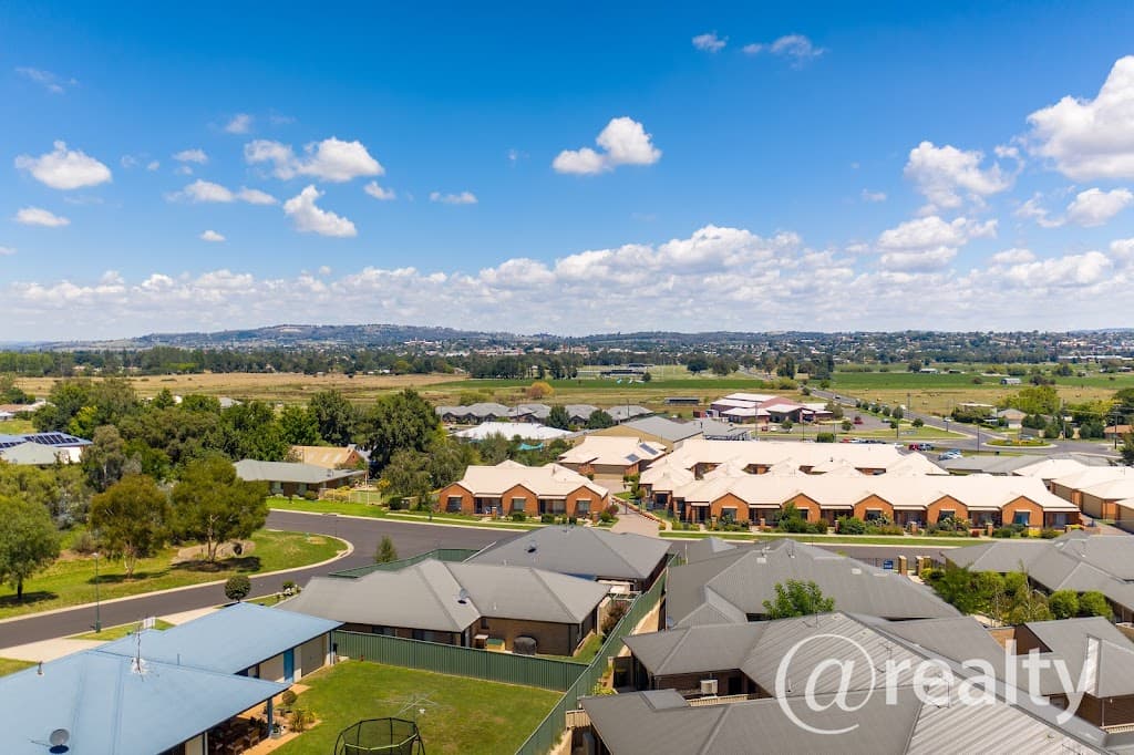 3 Poplar Place, Kelso, NSW, 2795, Kelso - Thumbnail 2