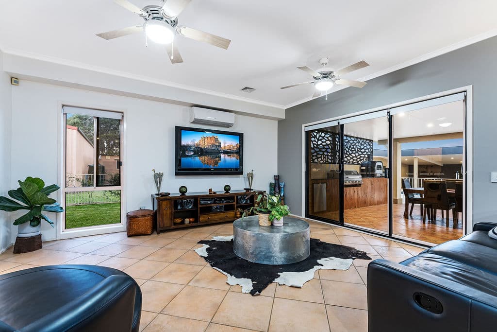 117 Eagleview Road, Minto, NSW, 2566, Minto - Thumbnail 6